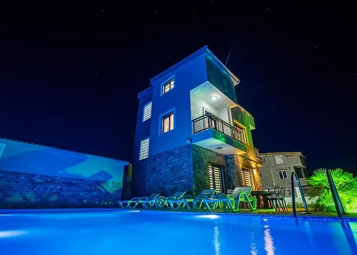 With Pool In The Unique Nature Of Mordogan Karaburun (Izmir)